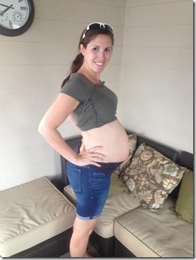 28weeks bump3 28weeks bump3