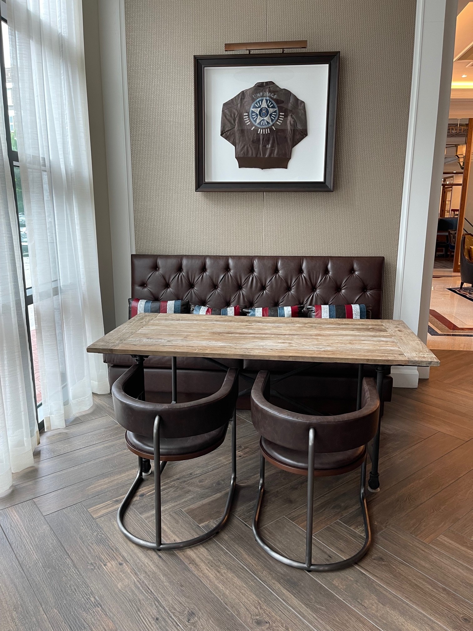 New Orleans hotel bar