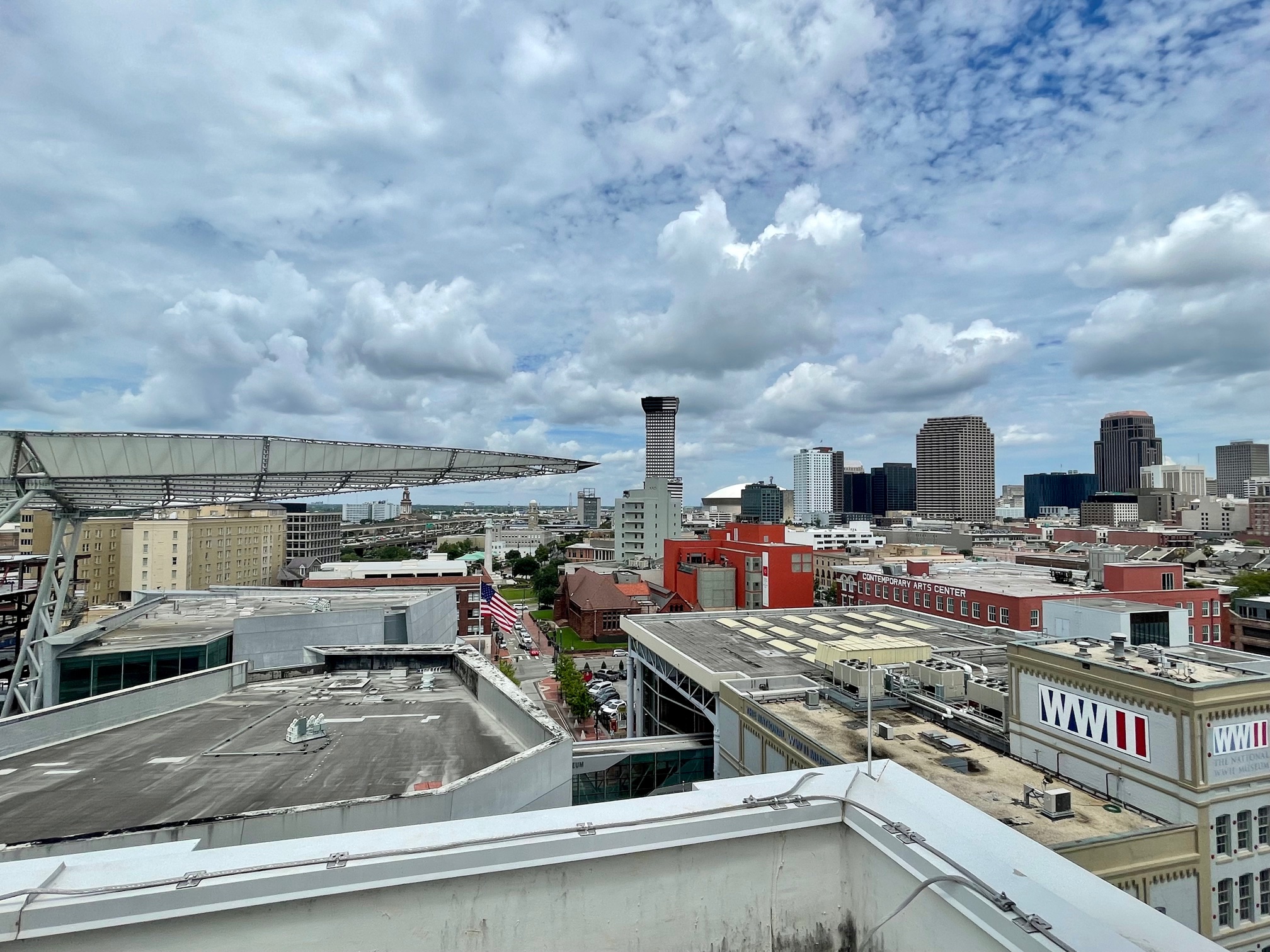 New orleans hotel restaurant