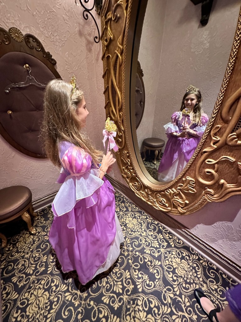 Our Experience at the Bibbidi Bobbidi Boutique Through Heather s