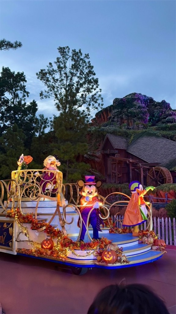 tips for mickey's not so scary