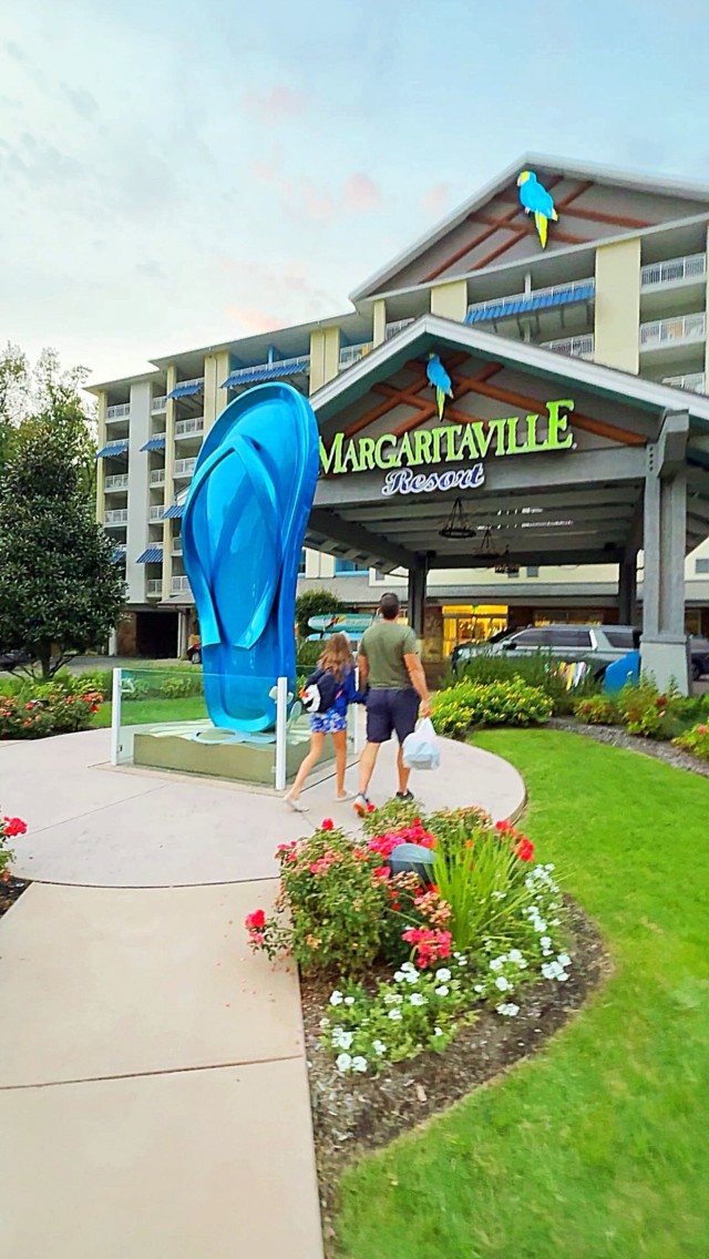 🍹✨ Checking into Margaritaville Resort Gatlinburg feels like stepping into vacation mode the second you arrive! (Ad)

From the laid-back tropical vibes in the lobby, to cozy rooms with mountain views, steps from downtown Gatlinburg, a pool made for relaxing, and even a fitness center — this resort has everything you need for the perfect Smoky Mountain getaway. 🏔️🌴

Would you stay here on your next trip to Gatlinburg?

#MargaritavilleResort #GatlinburgTN #SmokyMountains #ResortLife #MargaritavilleVibes #GatlinburgVacation #TravelTennessee #MountainGetaway #ResortTour